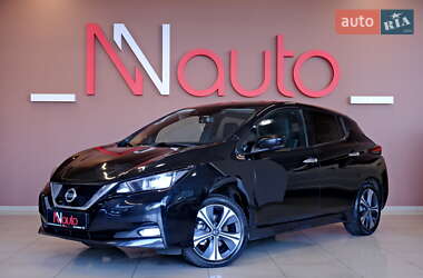 Хетчбек Nissan Leaf 2022 в Одесі