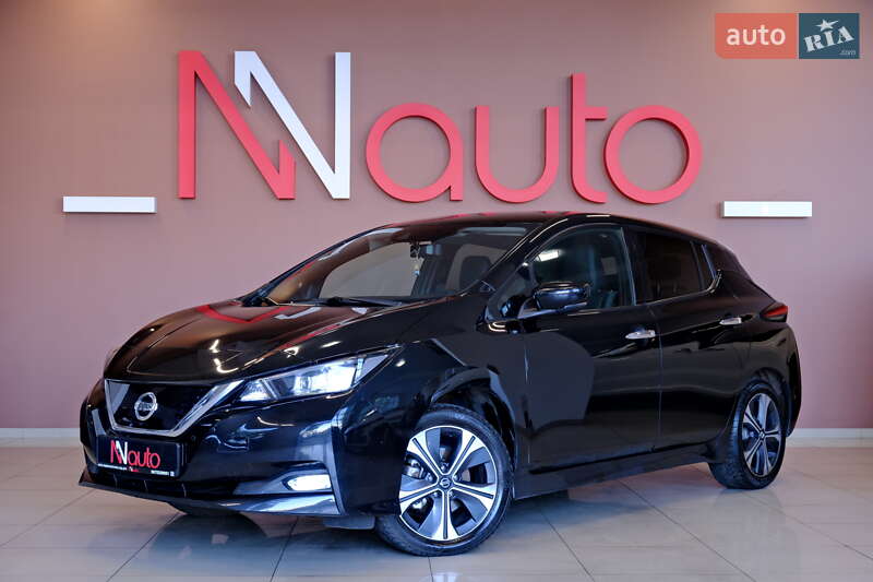 Хетчбек Nissan Leaf 2022 в Одесі
