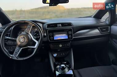 Хетчбек Nissan Leaf 2018 в Полтаві