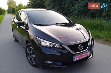 Хетчбек Nissan Leaf 2019 в Чернівцях