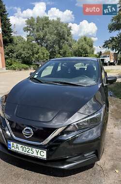 Хетчбек Nissan Leaf 2019 в Києві