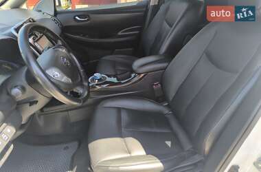 Хэтчбек Nissan Leaf 2016 в 