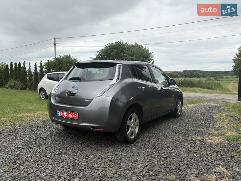 Хэтчбек Nissan Leaf 2014 в Луцке