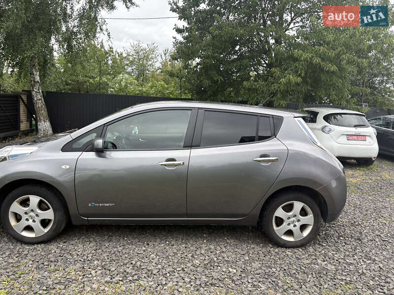 Хэтчбек Nissan Leaf 2014 в Луцке
