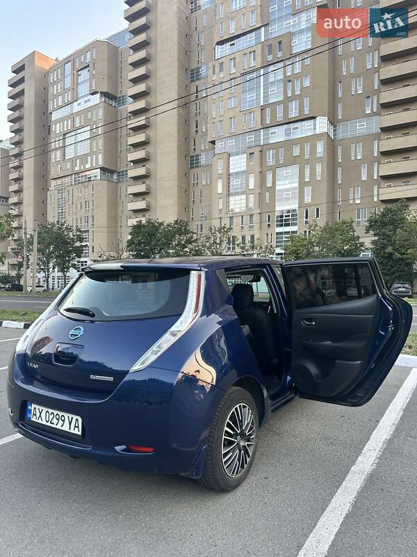 Хэтчбек Nissan Leaf 2017 в Харькове