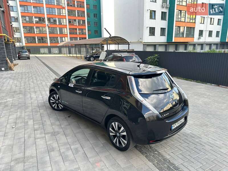 Хетчбек Nissan Leaf 2014 в Житомирі