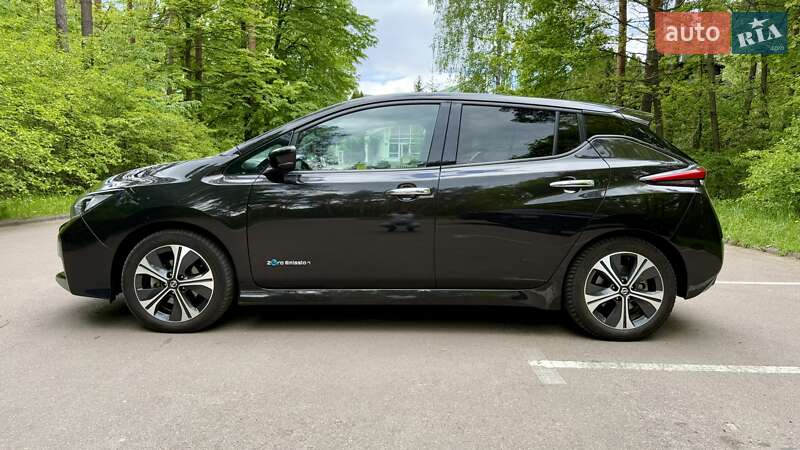 Хэтчбек Nissan Leaf 2019 в Житомире
