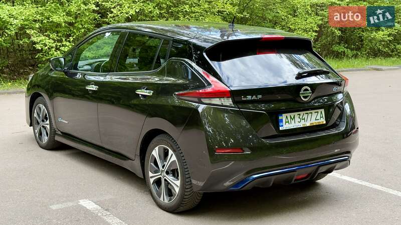 Хэтчбек Nissan Leaf 2019 в Житомире