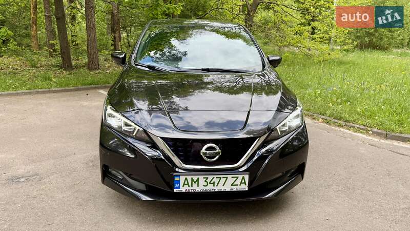 Хэтчбек Nissan Leaf 2019 в Житомире