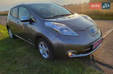 Хетчбек Nissan Leaf 2014 в Ніжині