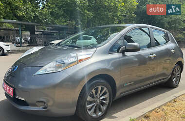 Хетчбек Nissan Leaf 2014 в Миколаєві