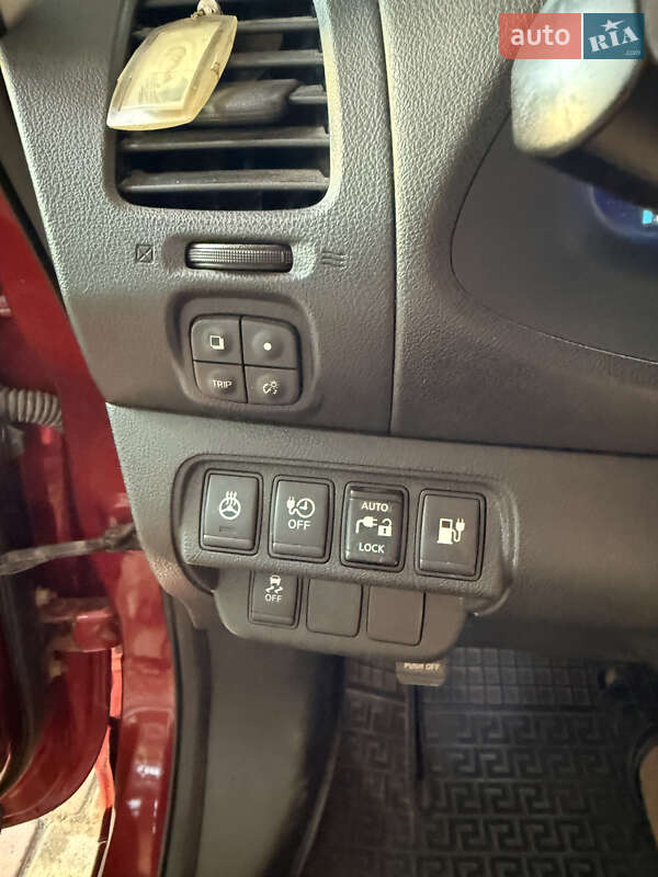 Хэтчбек Nissan Leaf 2015 в Виннице