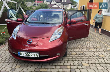 Хетчбек Nissan Leaf 2012 в Івано-Франківську