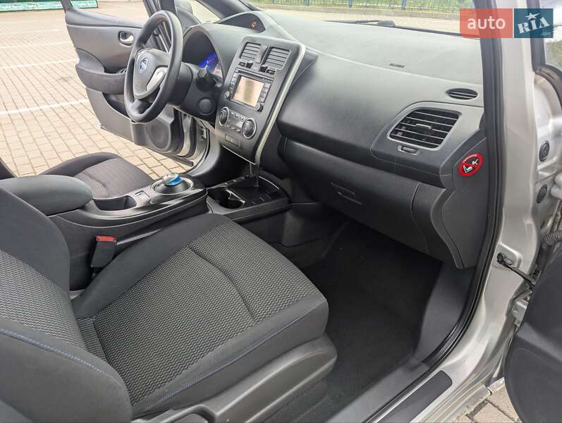 Хэтчбек Nissan Leaf 2013 в Дрогобыче
