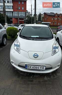 Хэтчбек Nissan Leaf 2017 в Хмельницком