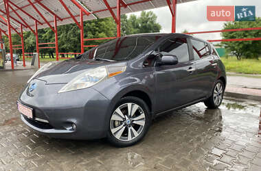 Хэтчбек Nissan Leaf 2013 в Луцке