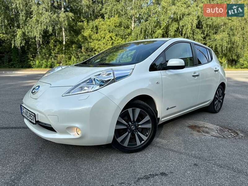 Хетчбек Nissan Leaf 2016 в Трускавці