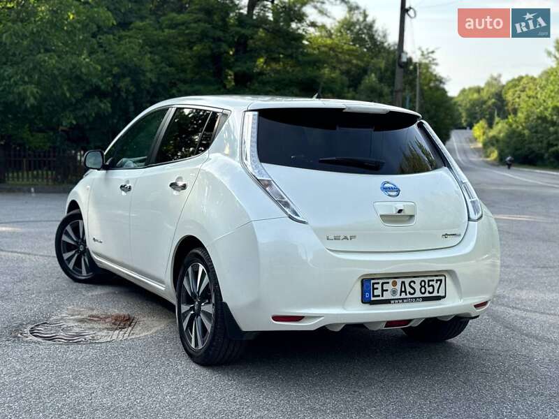 Хетчбек Nissan Leaf 2016 в Трускавці