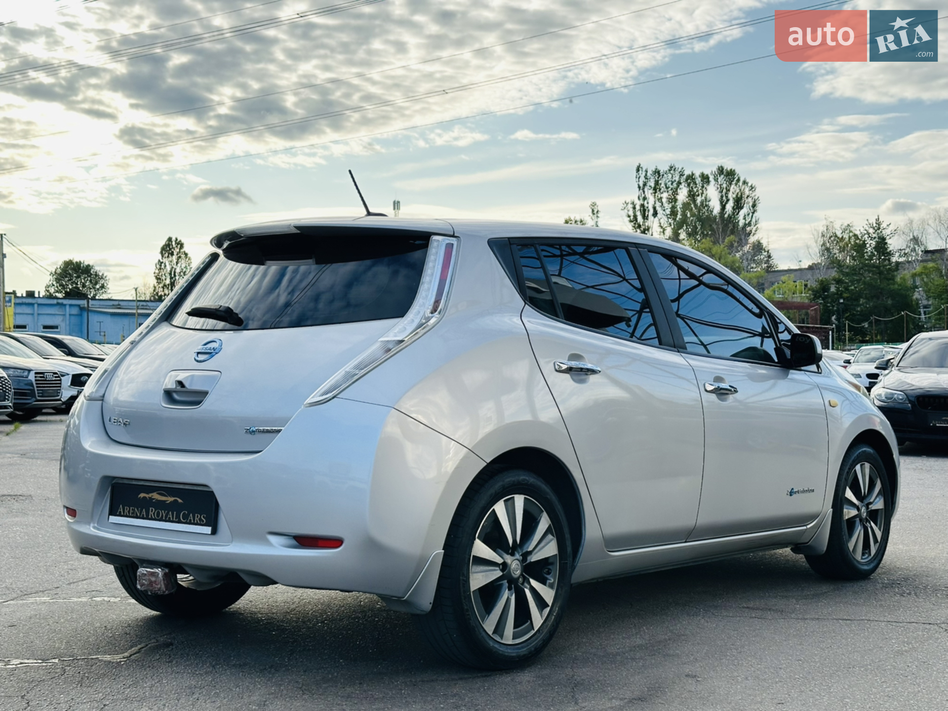 2015 Nissan Leaf - мініатюра 10