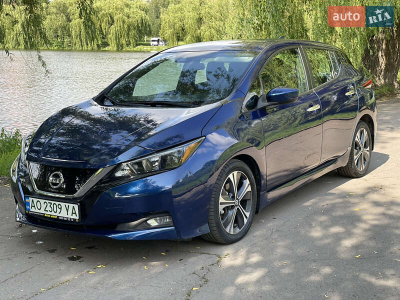 Хэтчбек Nissan Leaf 2021 в Ровно