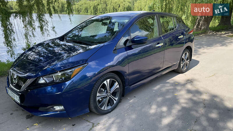 Хэтчбек Nissan Leaf 2021 в Ровно