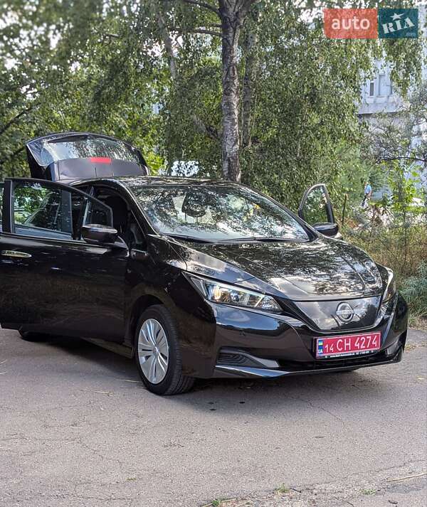 Хэтчбек Nissan Leaf 2022 в Ровно