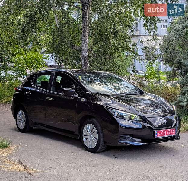 Хэтчбек Nissan Leaf 2022 в Ровно