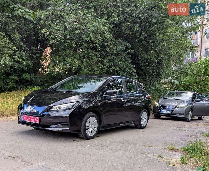 Хэтчбек Nissan Leaf 2022 в Ровно