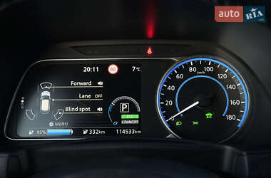 Хэтчбек Nissan Leaf 2020 в 