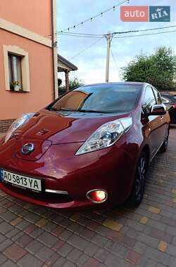 Хетчбек Nissan Leaf 2016 в Кропивницькому