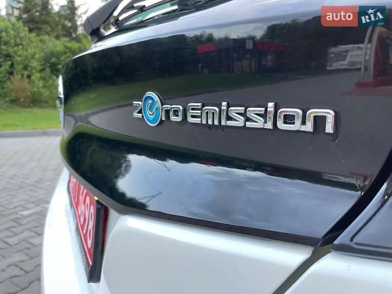 Хетчбек Nissan Leaf 2020 в Тернополі