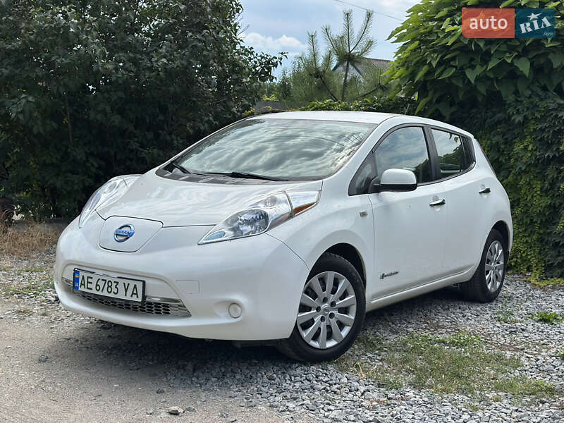 Nissan Leaf 2015