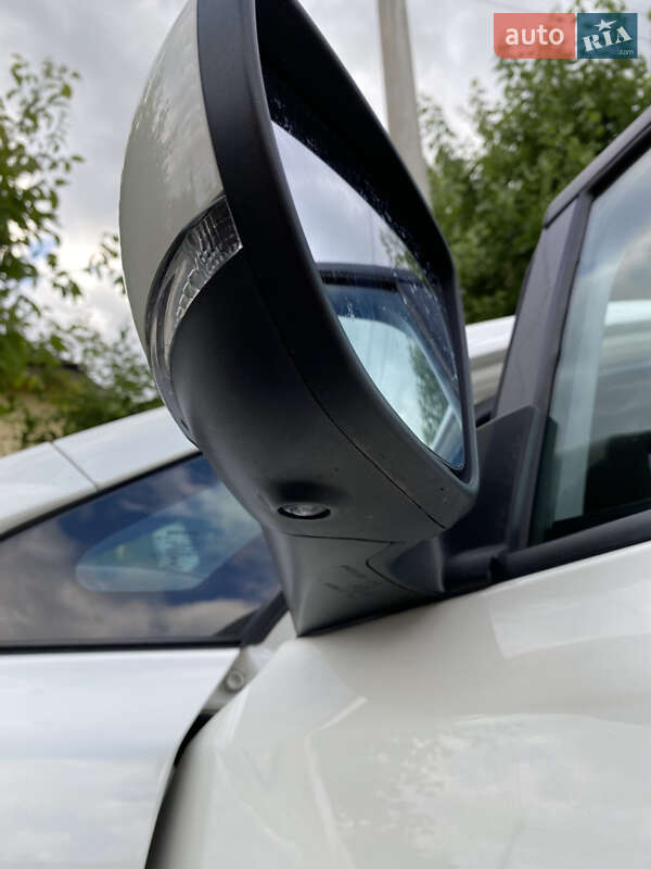 Хэтчбек Nissan Leaf 2020 в Ровно