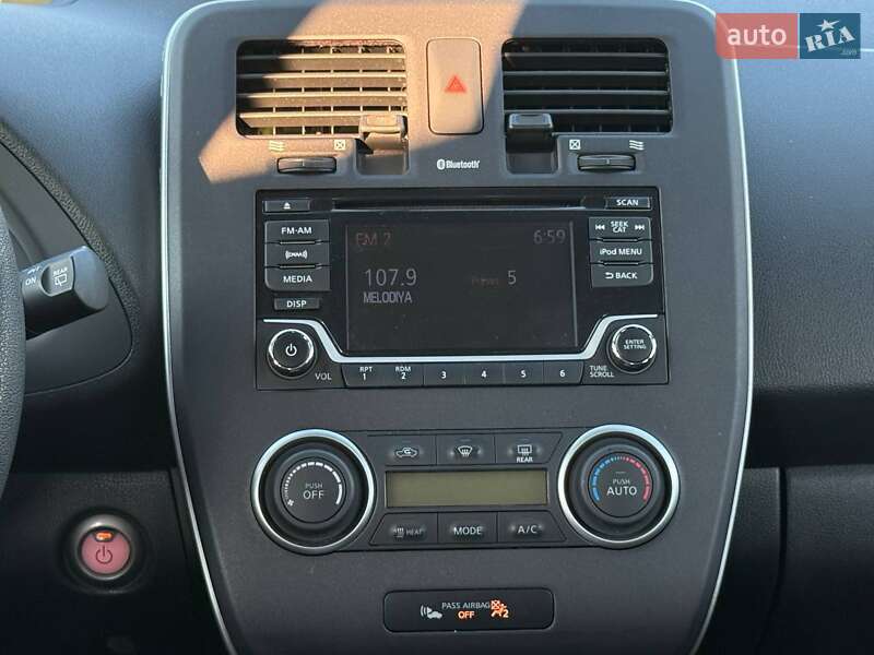 Хэтчбек Nissan Leaf 2016 в Харькове