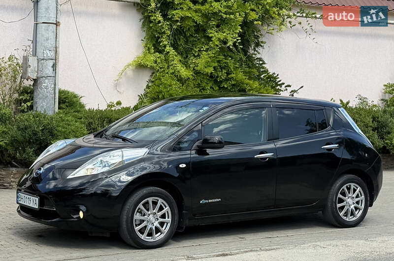 Хэтчбек Nissan Leaf 2014 в Одессе
