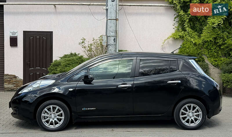 Хэтчбек Nissan Leaf 2014 в Одессе