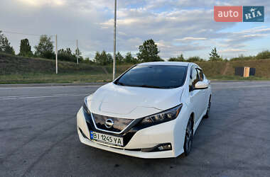 Хэтчбек Nissan Leaf 2019 в Полтаве
