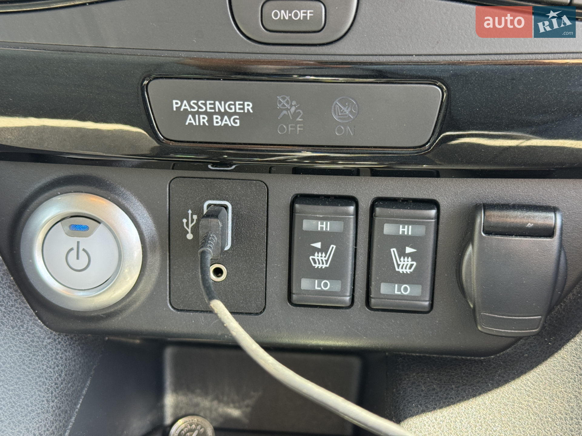 2020 Nissan Leaf - мініатюра 13
