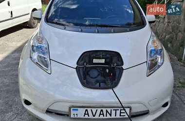 Хетчбек Nissan Leaf 2013 в Києві