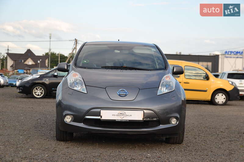 Хэтчбек Nissan Leaf 2014 в Луцке