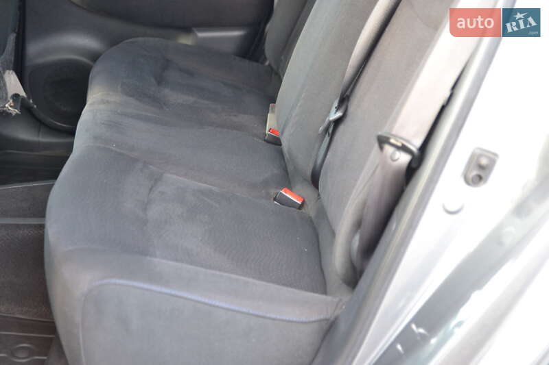 Хэтчбек Nissan Leaf 2014 в Луцке