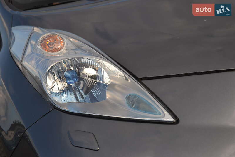 Хэтчбек Nissan Leaf 2014 в Луцке