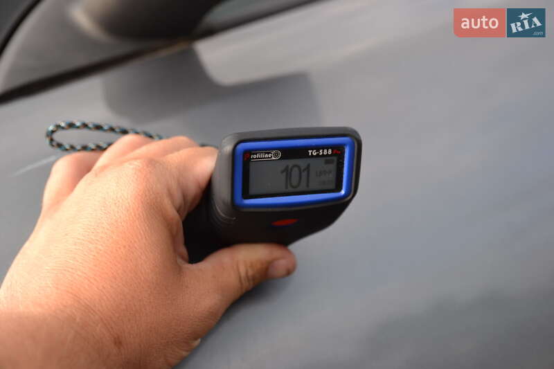 Хэтчбек Nissan Leaf 2014 в Луцке