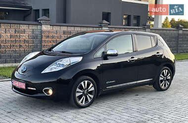 Хетчбек Nissan Leaf 2015 в Рівному