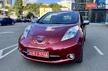 Хетчбек Nissan Leaf 2013 в Києві