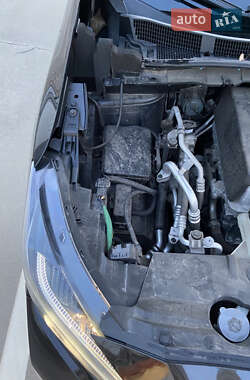Хэтчбек Nissan Leaf 2018 в Киеве