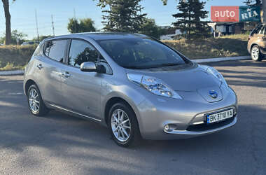 Хетчбек Nissan Leaf 2014 в Рівному