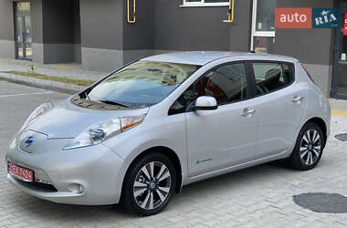 Хэтчбек Nissan Leaf 2014 в Черновцах