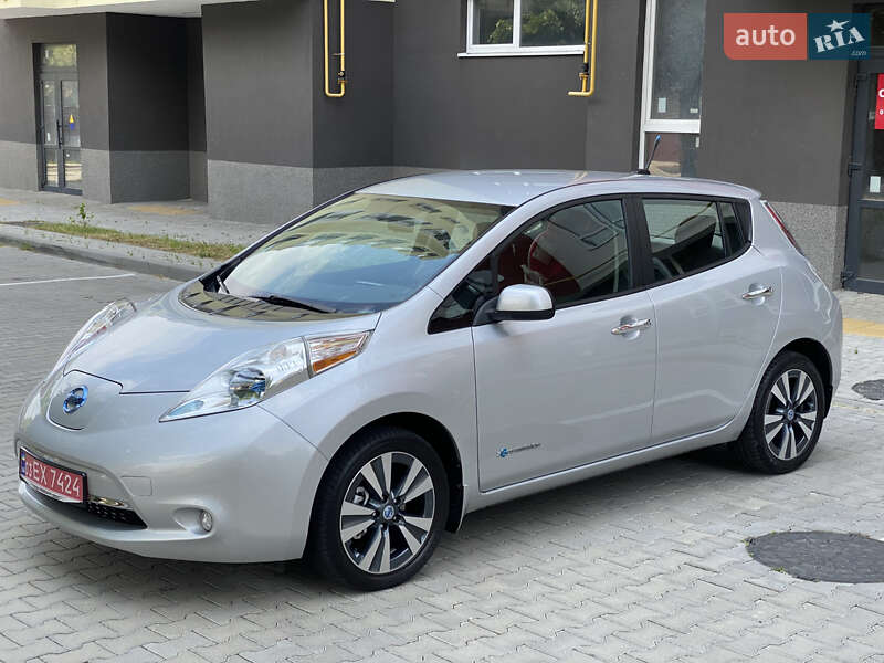Nissan Leaf 2014