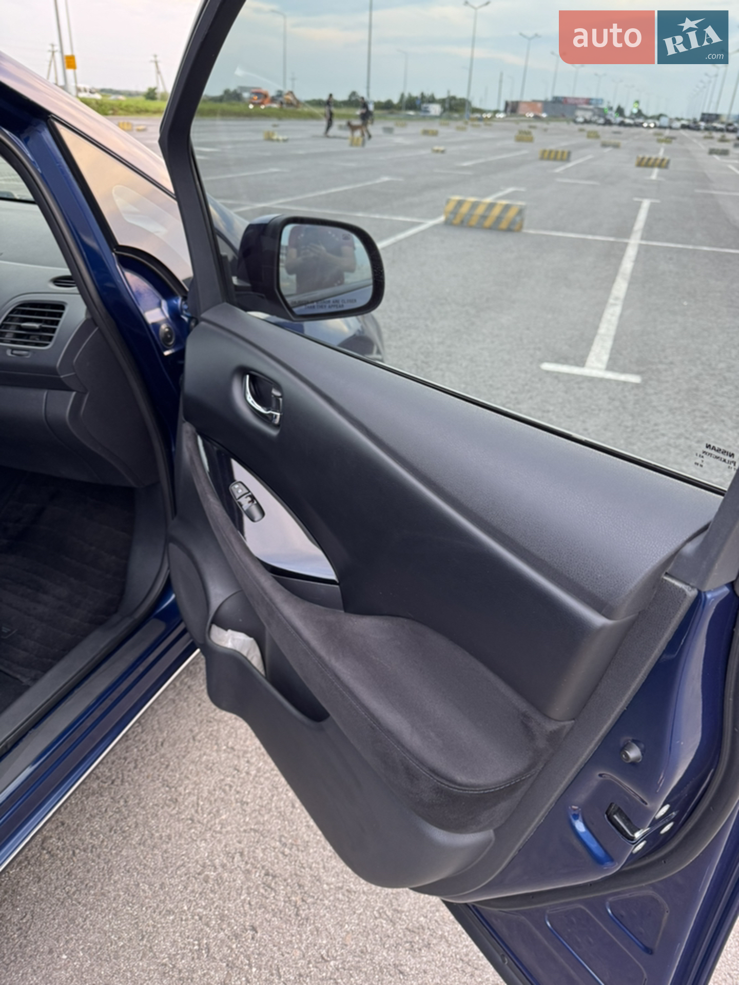 2015 Nissan Leaf - мініатюра 10